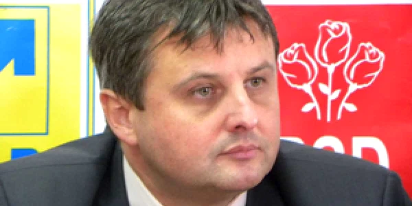 Radu Stoica a fost exclus din partid