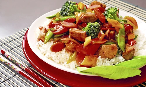 carne de vita cu sote de legume jpeg