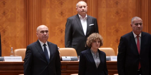 Motiune de cenzură guvernul Bolojan FOTO Inquam Photos 12 15 6136 jpg