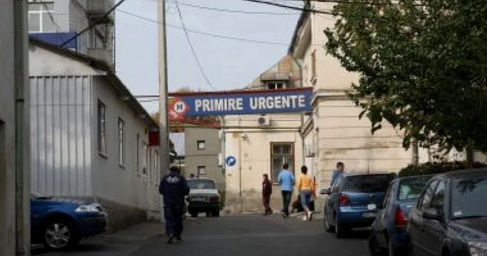 Iaşi: A ajuns la urgenţe din cauza vopselei de păr