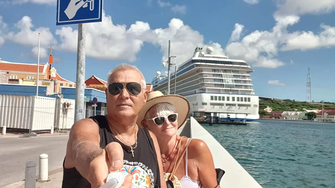 tatoiu facebook jpg