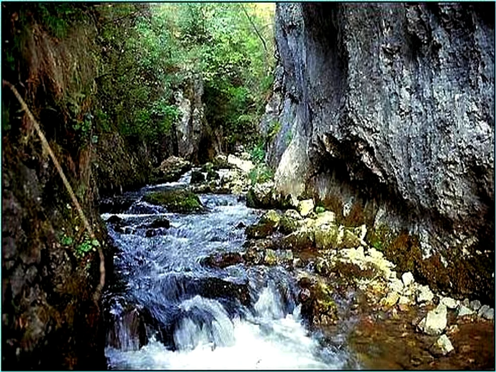 Peștera Șura Mare din Hunedoara. Foto: Click.