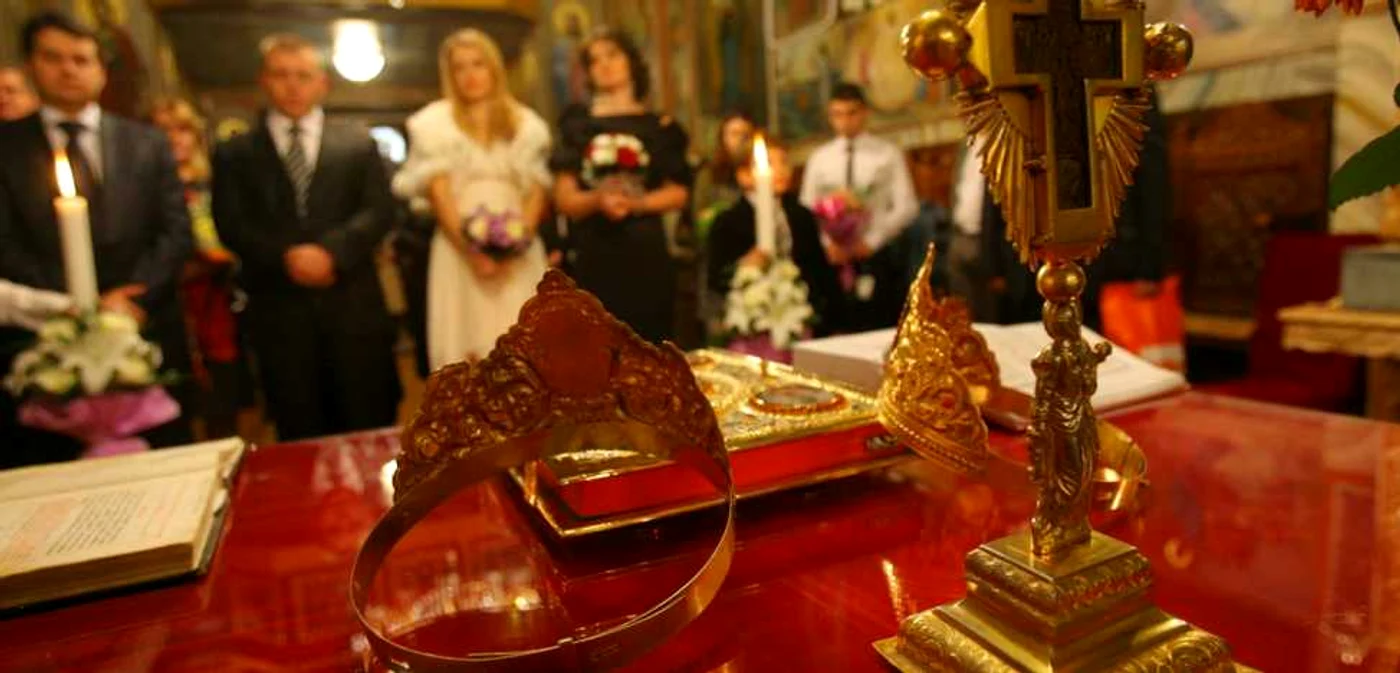 Cununiile religioase nu vor mai avea loc în aer liber, ci doar în bisericile parohiale FOTO Arhivă Adevărul