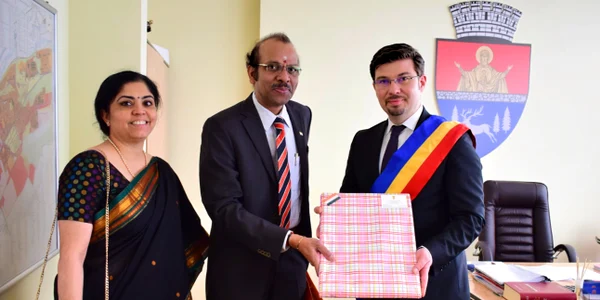 Ambasadorul Indiei