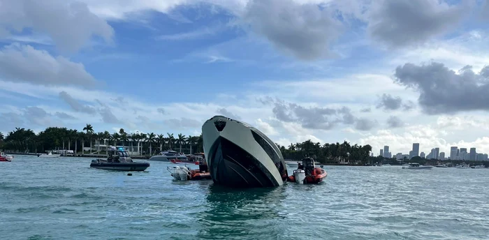 Un iaht de lux Lamborghini s-a scufundat lângă Miami Beach FOTO: X
