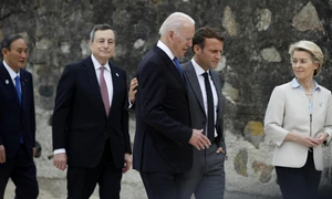 summit g7 11 iunie 2021 Joe Biden Emmanuel Macron Ursula von der Leyen Mario Draghi Yoshihide Suga foto epa efe