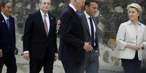 summit g7 11 iunie 2021 Joe Biden Emmanuel Macron Ursula von der Leyen Mario Draghi Yoshihide Suga foto epa efe