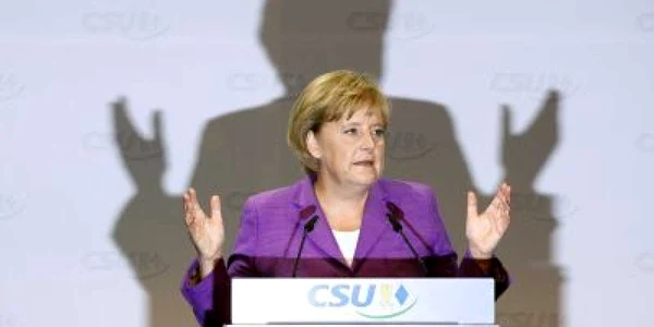 Un decolteu al Angelei Merkel agită campania electorală germană