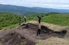 Cercetări arheologice reluate după mai bine de două decenii în situl de la Năeni (© Muzeul Județean Buzău)
