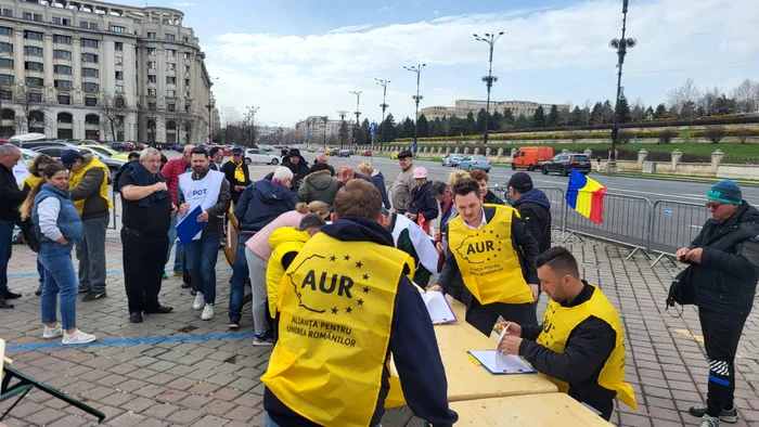 AUR spune că mobilizarea este una „masivă”. FOTO Facebook AUR