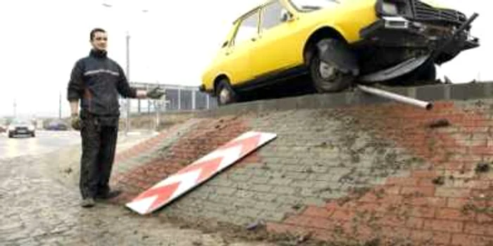 Marius Lăcătuş, martor la accident, a fost uimit de viteza Daciei