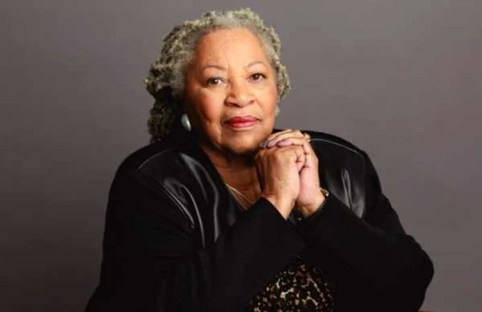 Scriitoarea Toni Morrison (1931-2019)