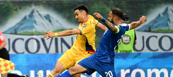 Adrian Șut, în galben, la echipa națională   FOTO Facebook