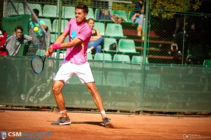 Parcursul a fost, ca și la masculin, fără greșeală: 6-1 cu Sportul Studențesc, 5-2 cu CSS Ploiești și 5-2 cu Dinamo, care a fost medaliată cu argint. Pe locul trei a terminat Sportul Studențesc.