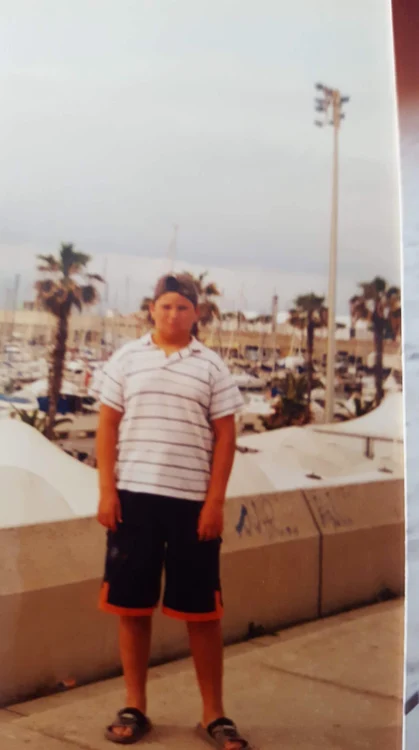 Florin nu suporta ora de sport și era batjocorit de colegi