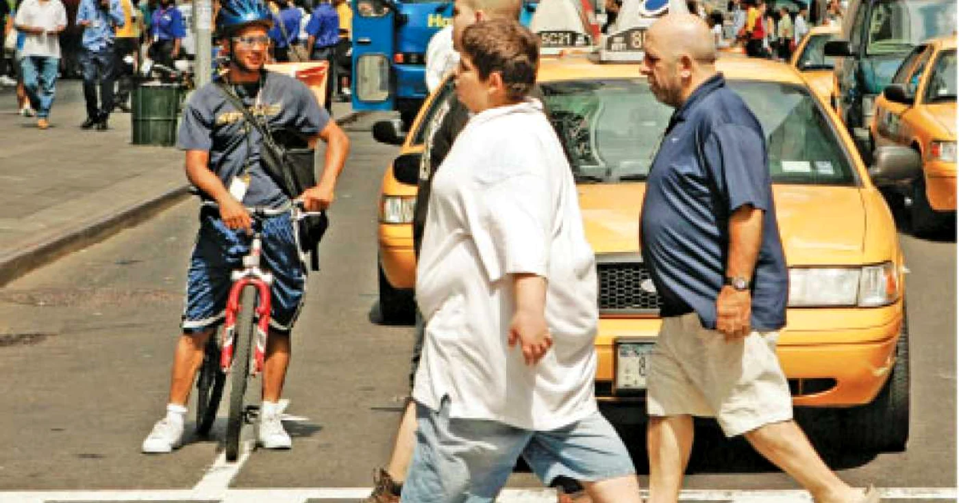 Locuitorii din New York, mulţi dintre ei supraponderali, trec pe mâncare dietetică 