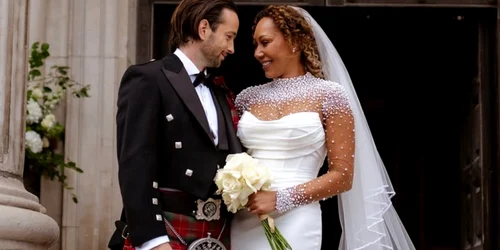 mel b s a casatorit foto instagram png