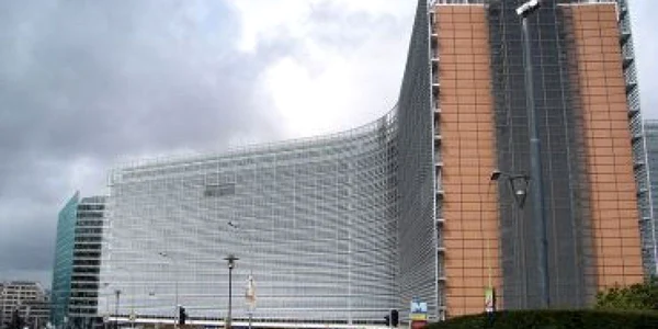 Au venit primii bani de la Comisia Europeană