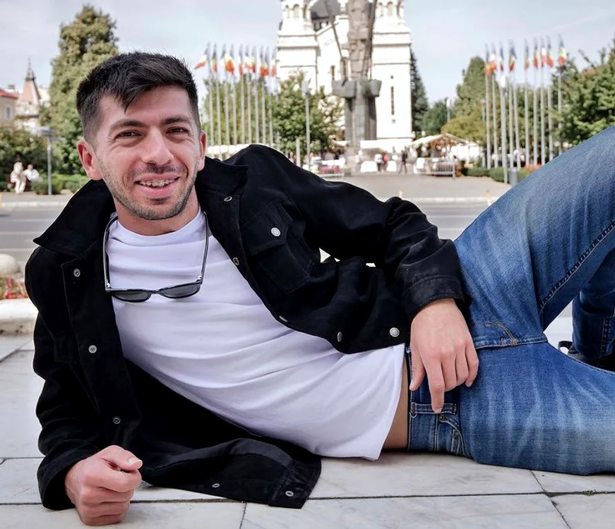 Mircea Bravo.