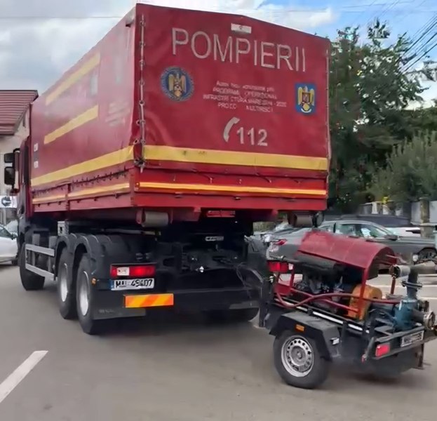 Vasluienii, îndemnați să construiască baraje și să se refugieze pe acoperișuri. Întregul personal ISU, prealarmat