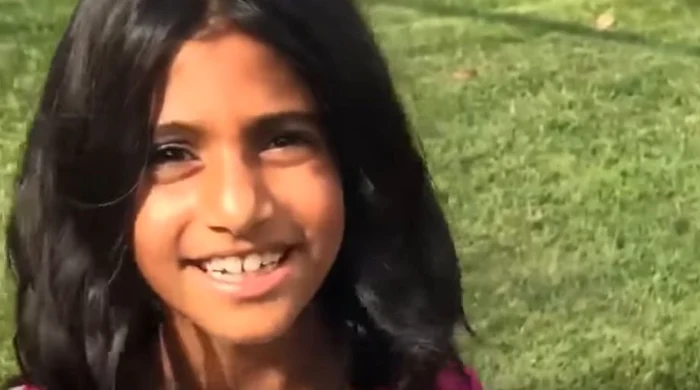 Sorina Săcărin a început școala în AmericaFoto: captură video ziare.com