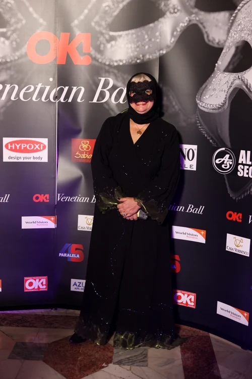 bal venetian ok magazine foto s.g.