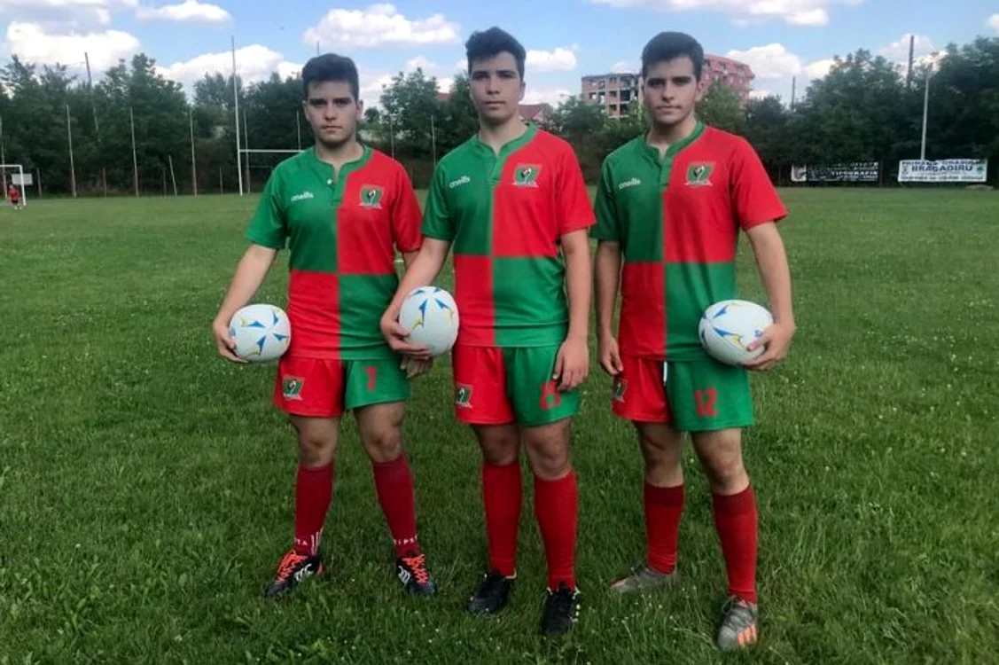 Tripletii Fikret, Selim și Emre Sarigocek joacă la Flamingo București