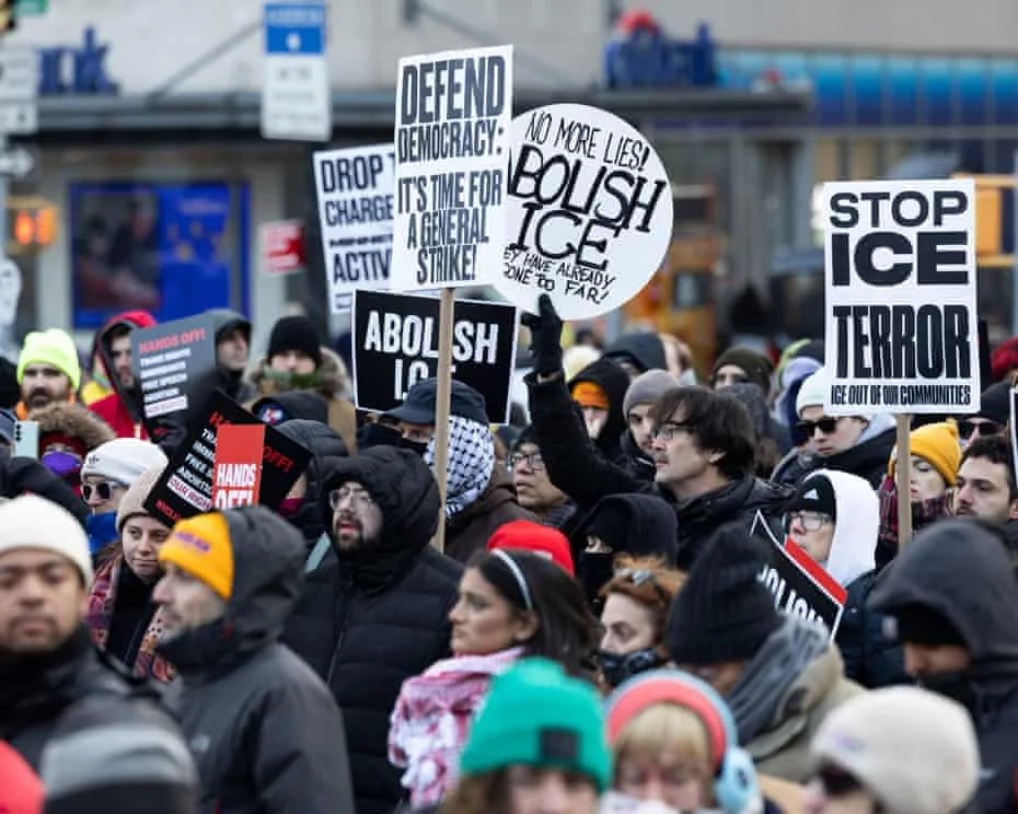 Protestele se extind la nivel național în SUA după uciderea lui Alex Pretti de către un agent al poliției de frontieră