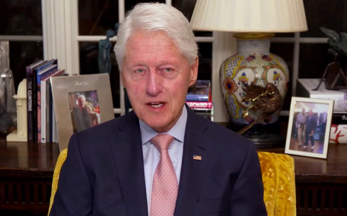 
    Bill Clinton a fost internat în California și răspunde bine la tratamentul cu antibioticefoto: Getty Images  