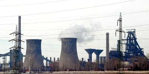 Arcelor Mittal este acuzat de acţiuni economice ostile Romaniei de către Comvex Constanţa