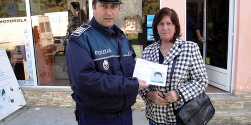 Străzile din Chişineu Criş sunt în continuare împânzite de poliţişti  