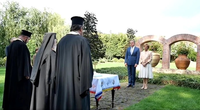 Imagini de la ”nunta de argint” principesei Margareta, custodele Coroanei, cel mai mare dintre copiii regelui MihaiFoto: aradon.ro