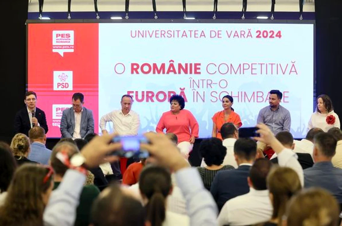 Peste 300 de pesedişti au fost prezenţi la reuniunea de la Neptun. Foto Facebookî