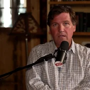 tucker carlson foto captura video Youtube Can't Be Censored png