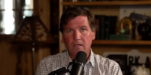 tucker carlson foto captura video Youtube Can't Be Censored png