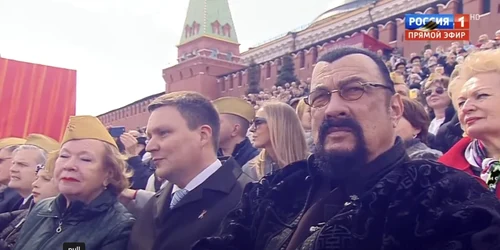 steven seagal la moscova foto x jpg