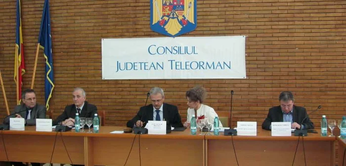 Consilierii teleormăneni au fost darnici cu Primăria Turnu Măgurele