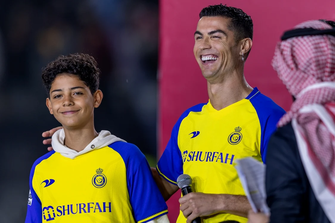 Unul dintre băieții lui Cristiano Ronaldo e pe urmele tatălui său (FOTO: Getty Images)