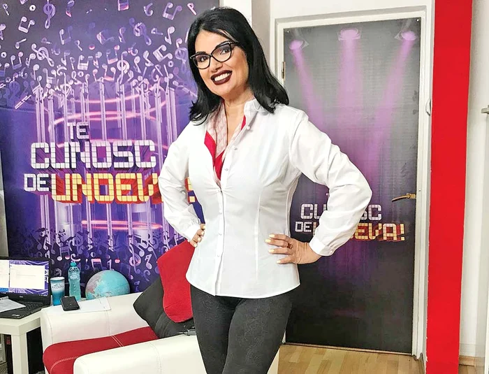 
    Ozana Barabancea  a slăbit 40 de kilograme  după ce şi-a tăiat stomacul  