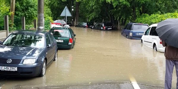 cluj inundatii. foto info trafic jud cluj