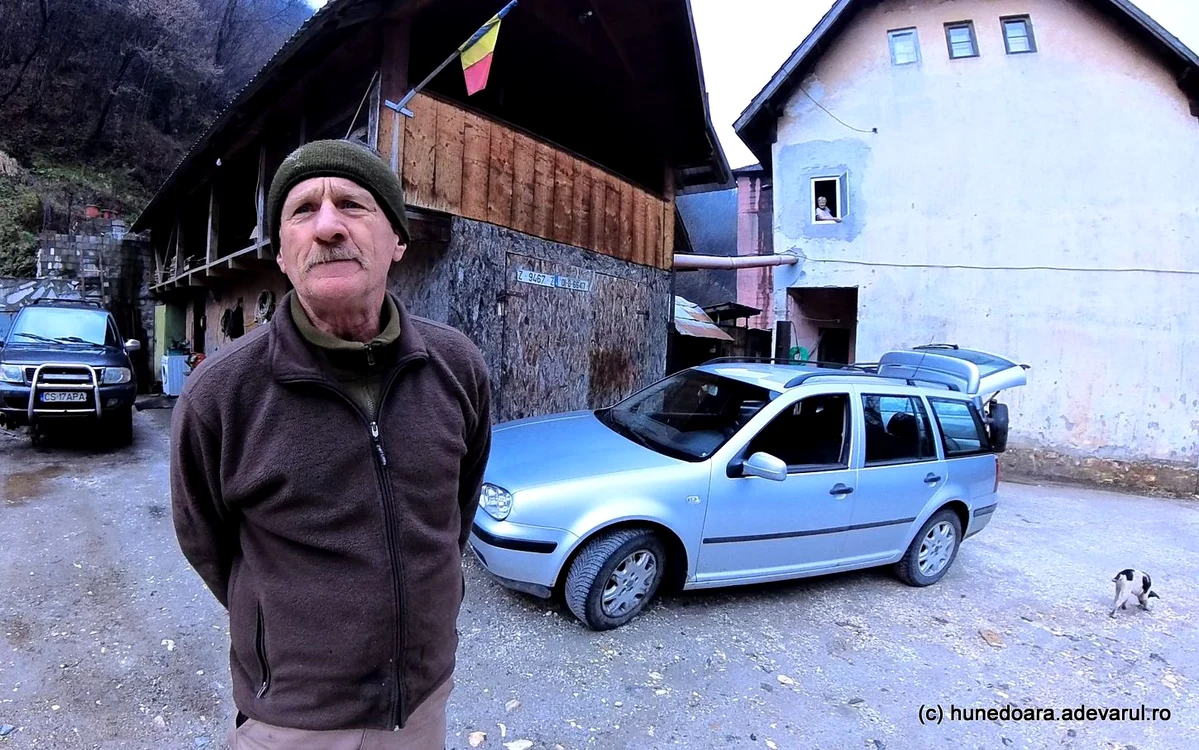 Gheorghe Ploscaru, fost miner din Rușchița. Foto: Daniel Guță