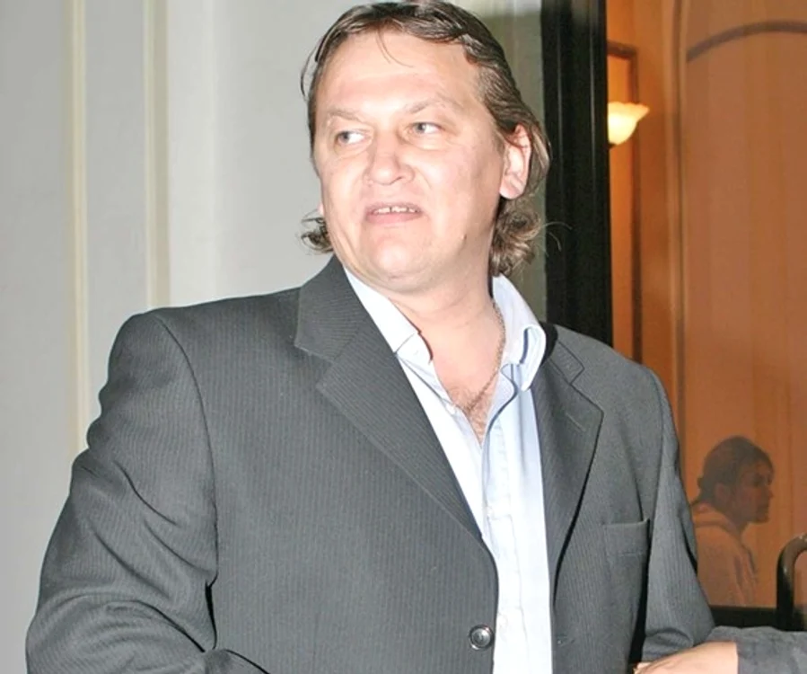 
    Dănuţ Lupu încă mai urmează un tratament  