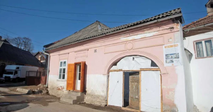 Casele din centrul comunei Roşia Montană sunt de patrimoniu