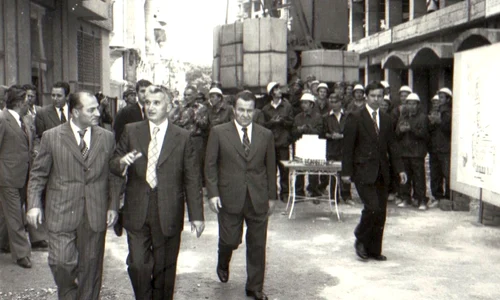 Sclavi în comunism sau liberi în capitalism? jpeg