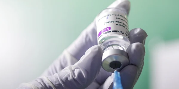 Vaccin AstraZeneca / FOTO Inquam Photos / Octav Ganea
