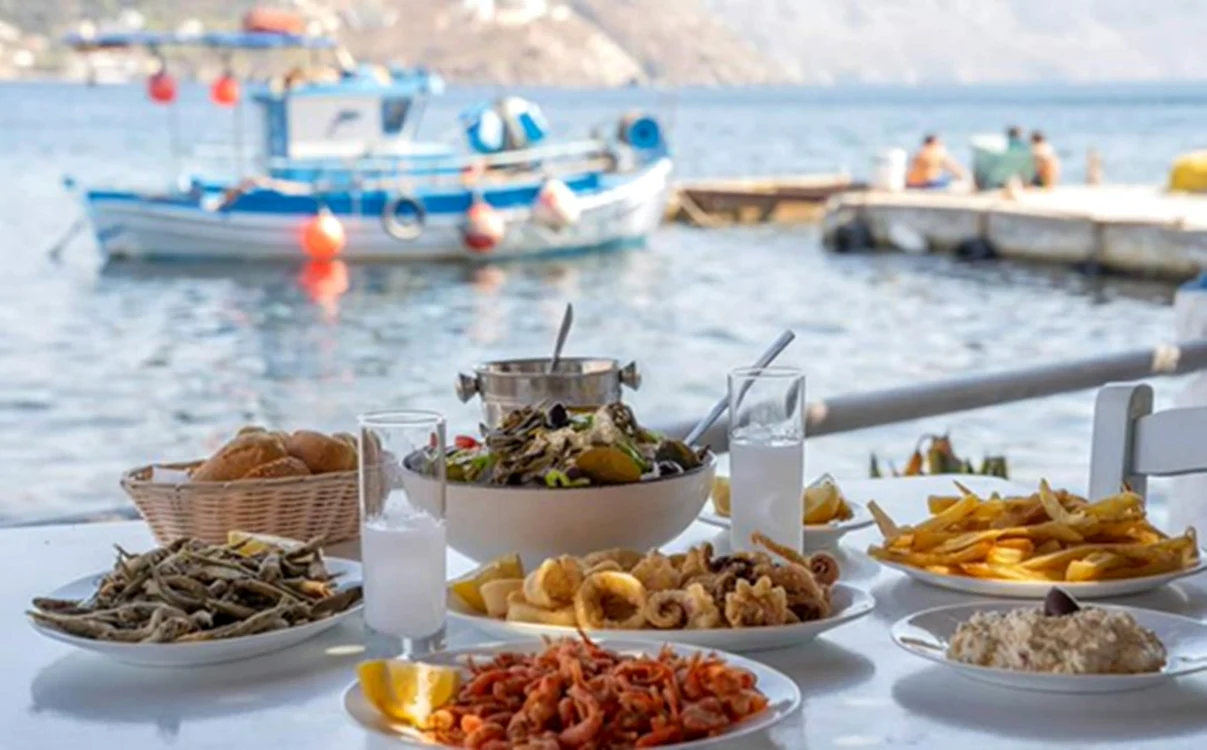 Telendos, insula surpriză din Grecia. Foto: X/@DiogenisSinopis