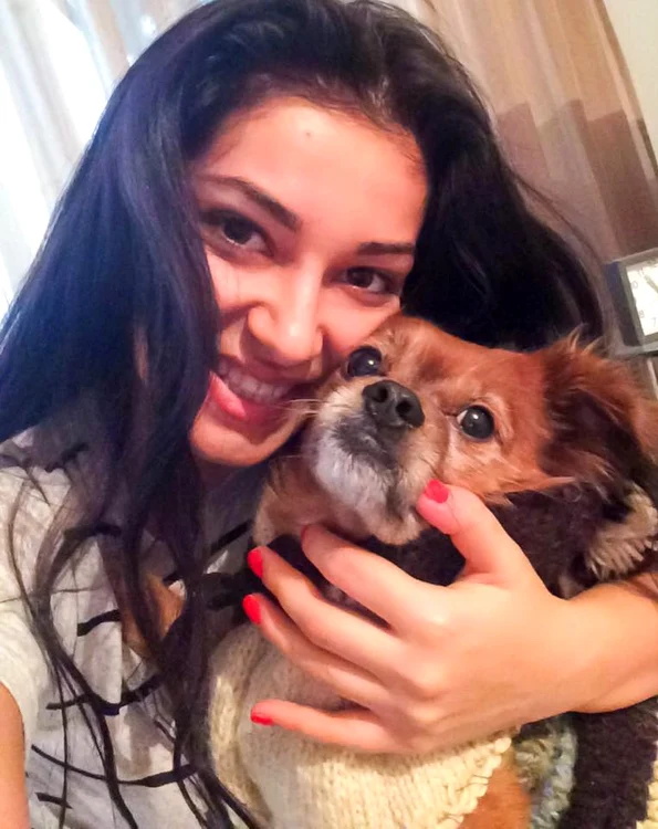 Elena de la Mandinga are chef de distracţie alături de adorabilul Cooky