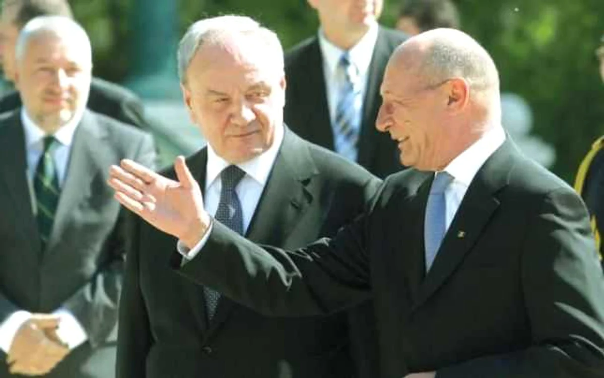 Preşedintele României Traian Băsescu soseşte mâine la Chişinău, la invitaţia preşedintelui Nicolae Timofti