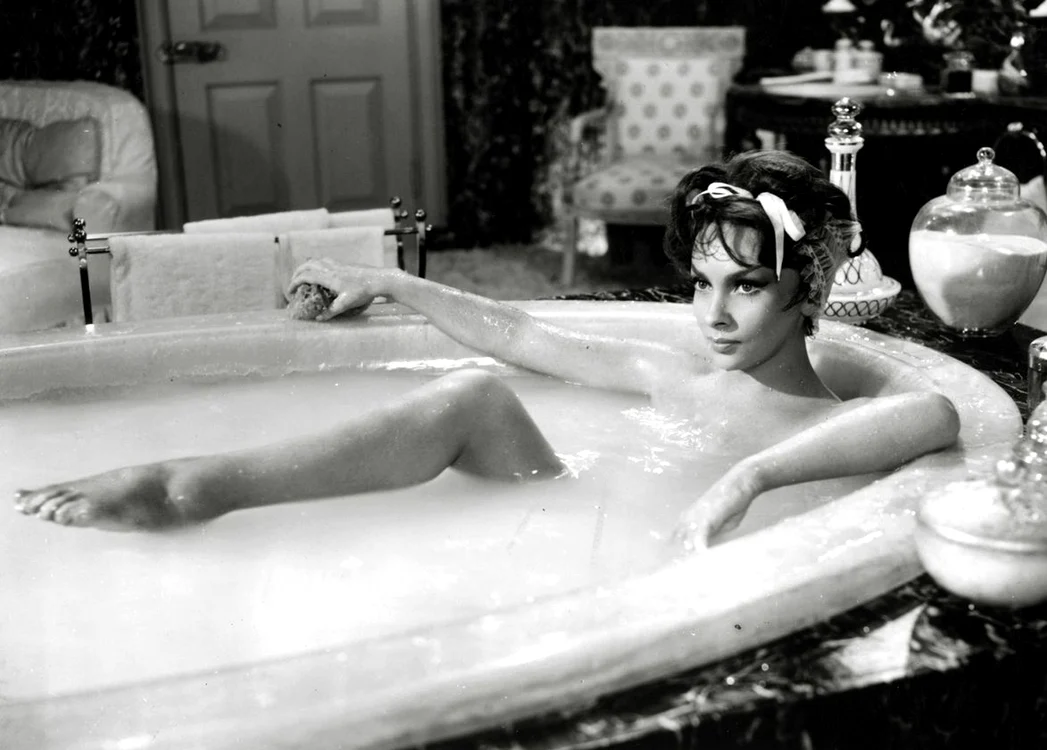 Gina Lollobrigida