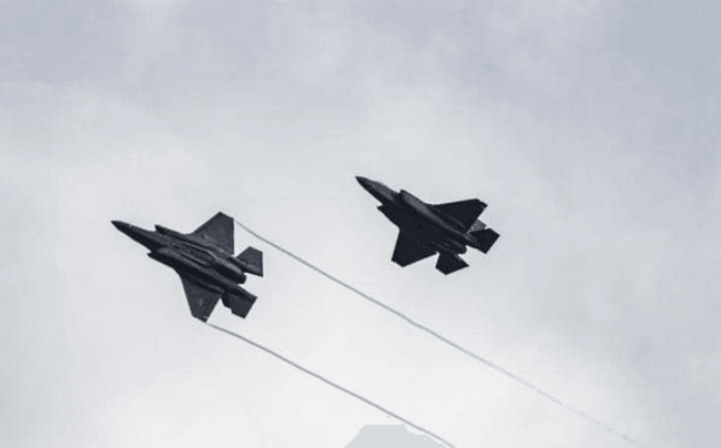 The Times: Europa îi cere lui Trump să trimită avioane F-35 în România ca parte a garanțiilor de securitate pentru Ucraina
